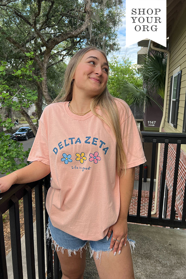 LIFE IS GOOD® 3 Flowers Sorority Tee - 2XL - 3XL